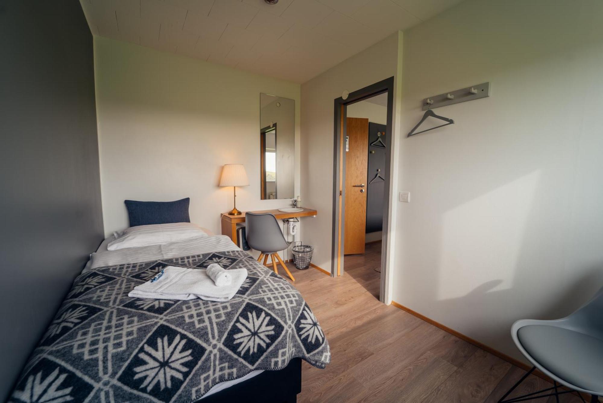 Farmhouse Lodge Vik i Myrdal Phòng bức ảnh