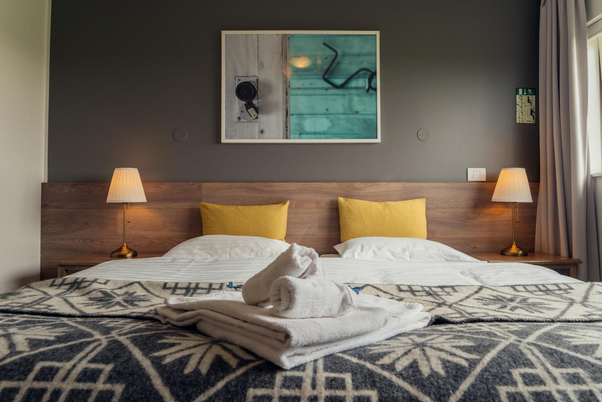 Farmhouse Lodge Vik i Myrdal Ngoại thất bức ảnh